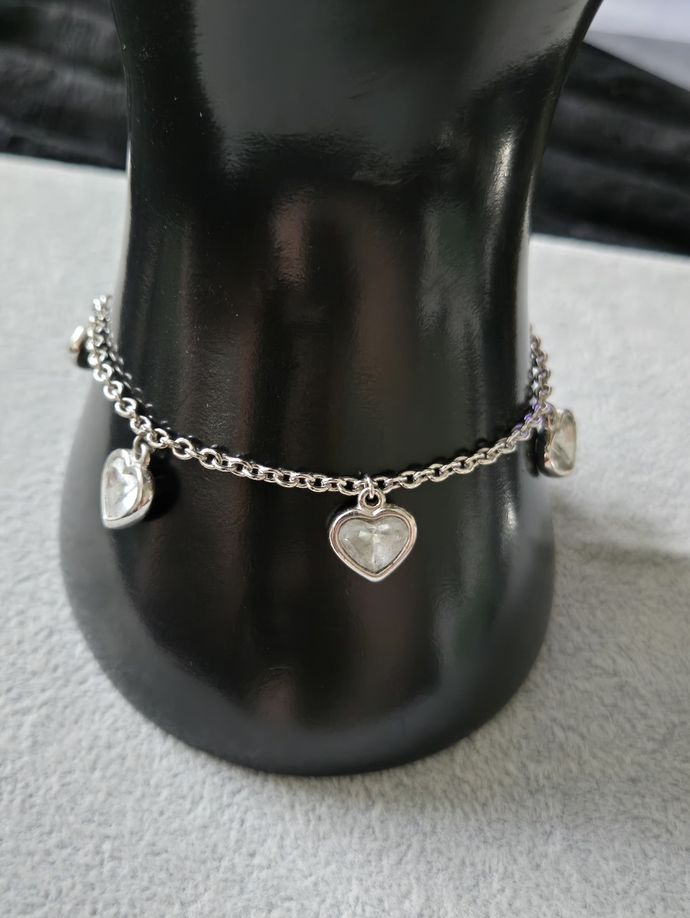 Swarovski Heart Bracelet Crystal Dangle Silvertone Swan